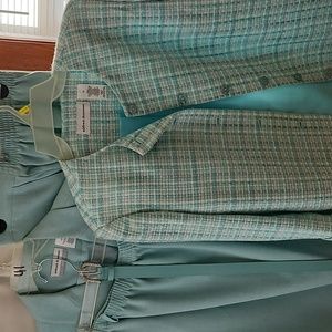 Womans pant skirt set. Never worn.